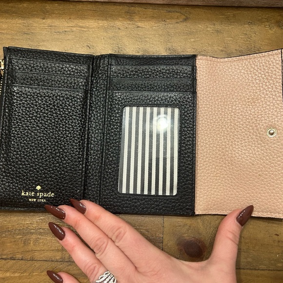Kate Spade Wallet - Picture 6 of 13